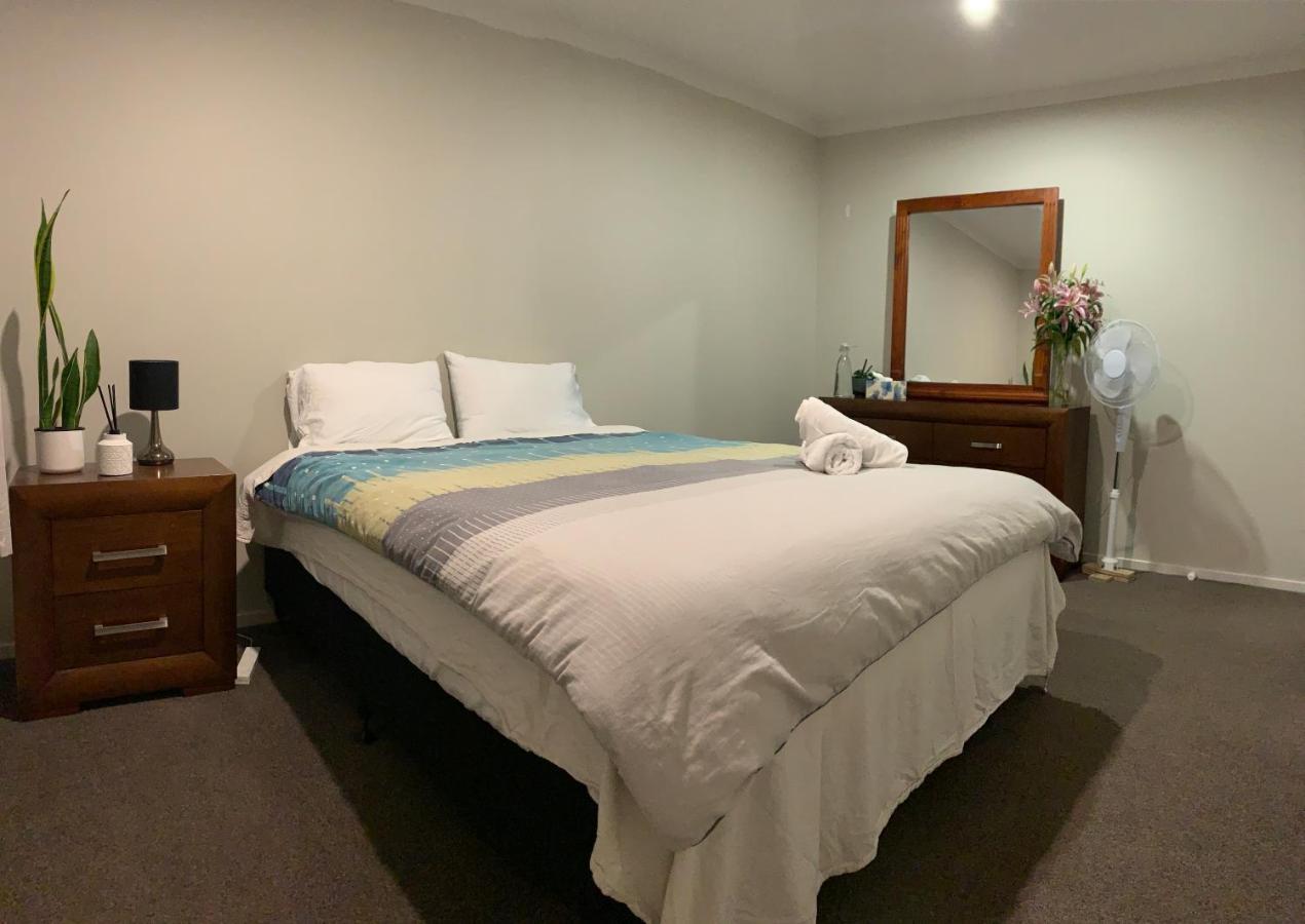 Northwest Cozy House Auckland Exterior foto
